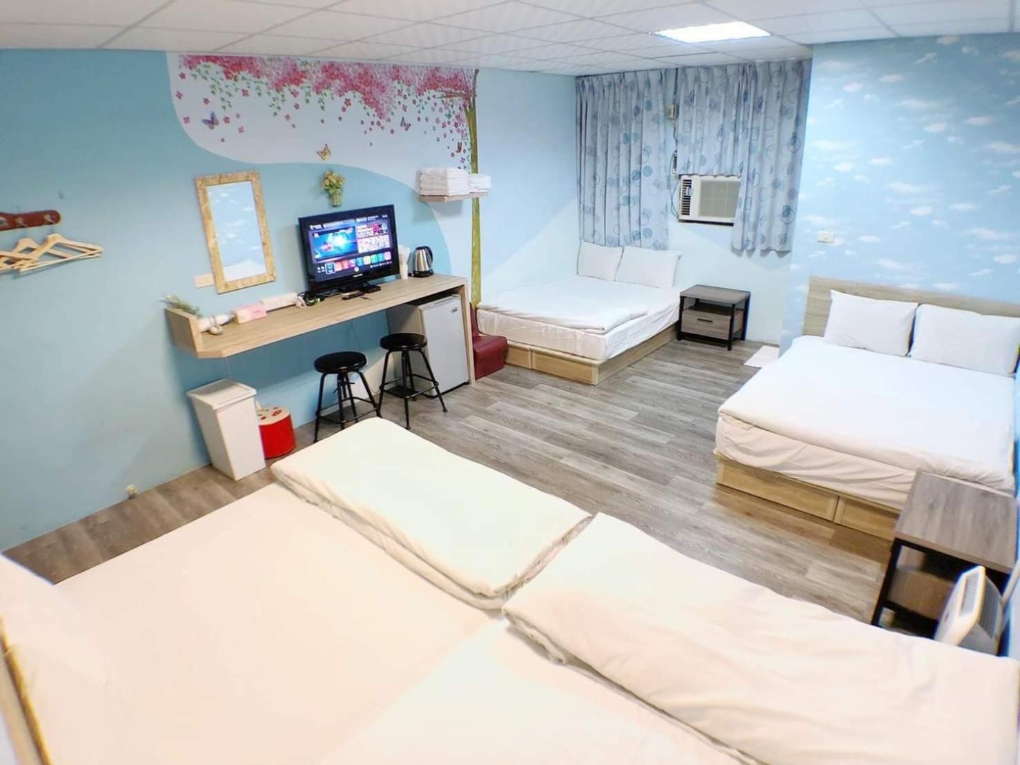 Fengjia Gift Box Homestay Taizhong Zewnętrze zdjęcie