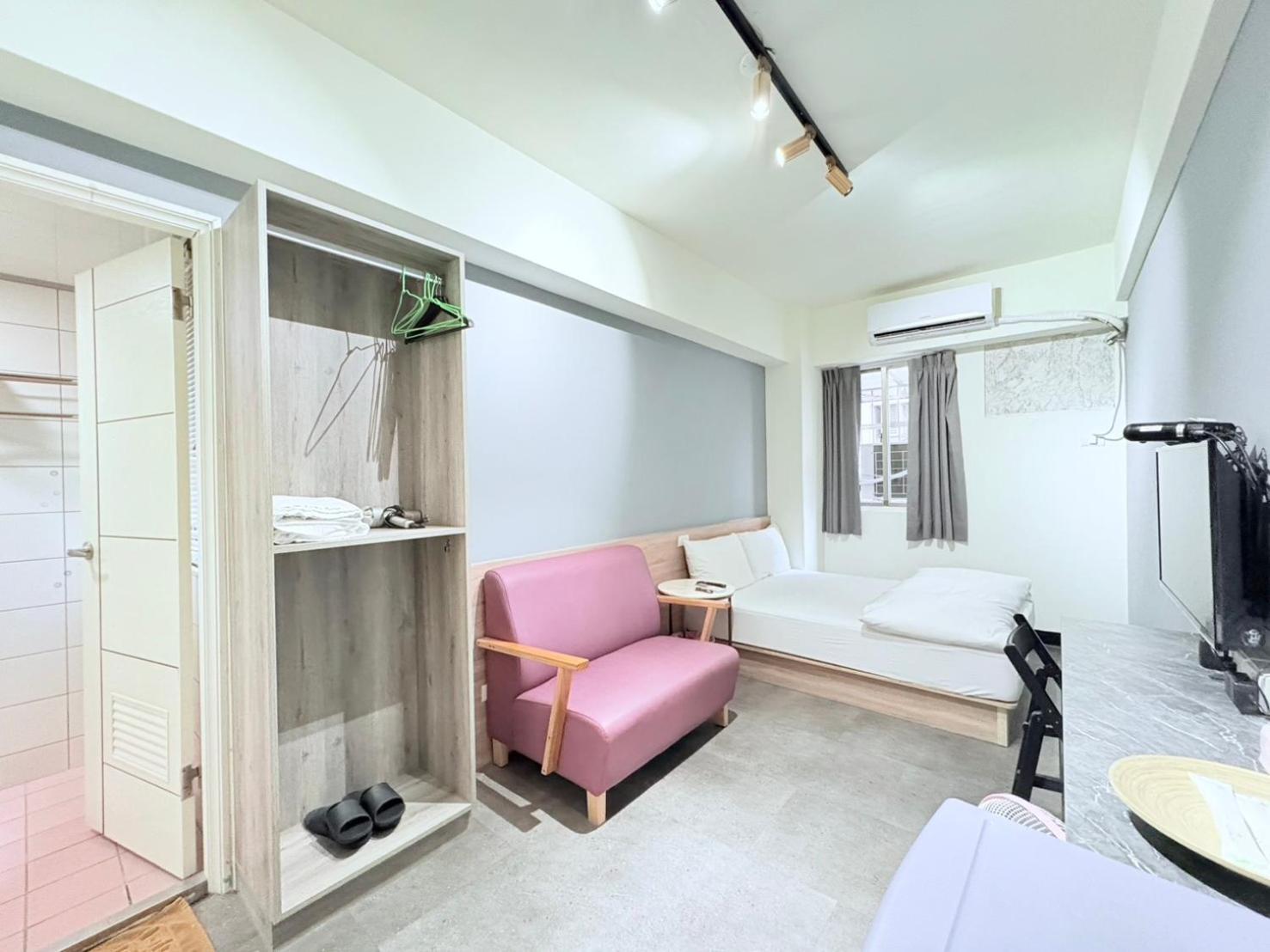 Fengjia Gift Box Homestay Taizhong Zewnętrze zdjęcie