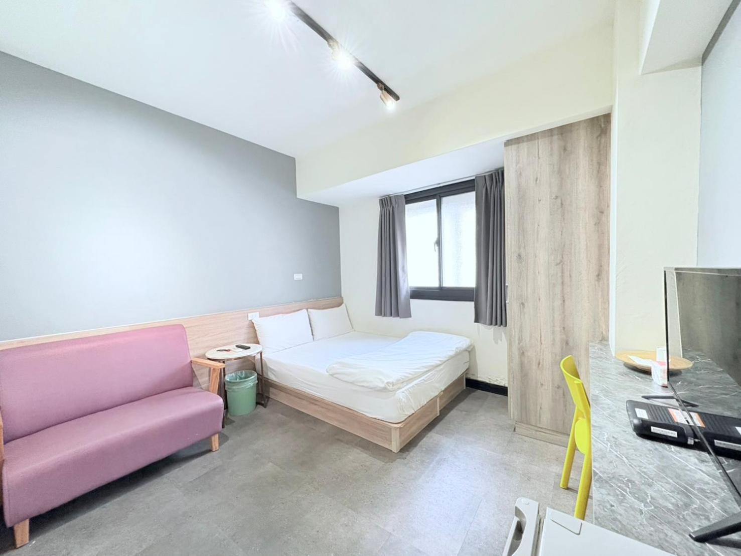 Fengjia Gift Box Homestay Taizhong Zewnętrze zdjęcie