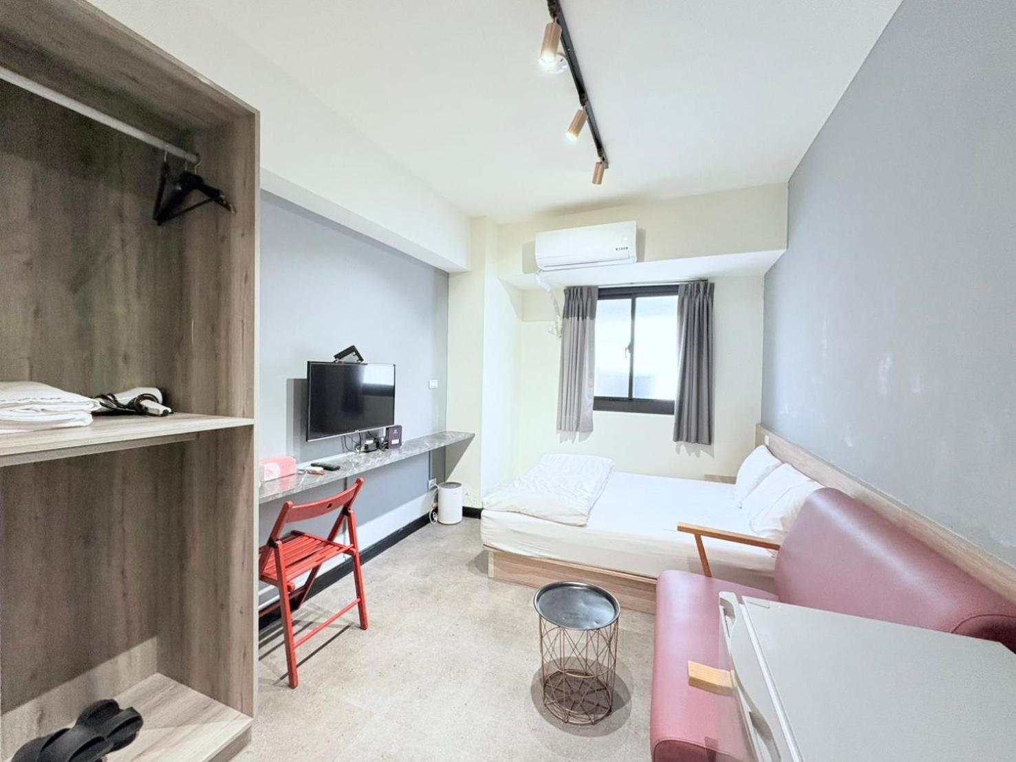 Fengjia Gift Box Homestay Taizhong Zewnętrze zdjęcie